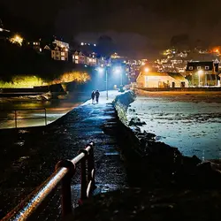 220 Empty night Cornish air (sleep safe and best with headphones / Airpods)
